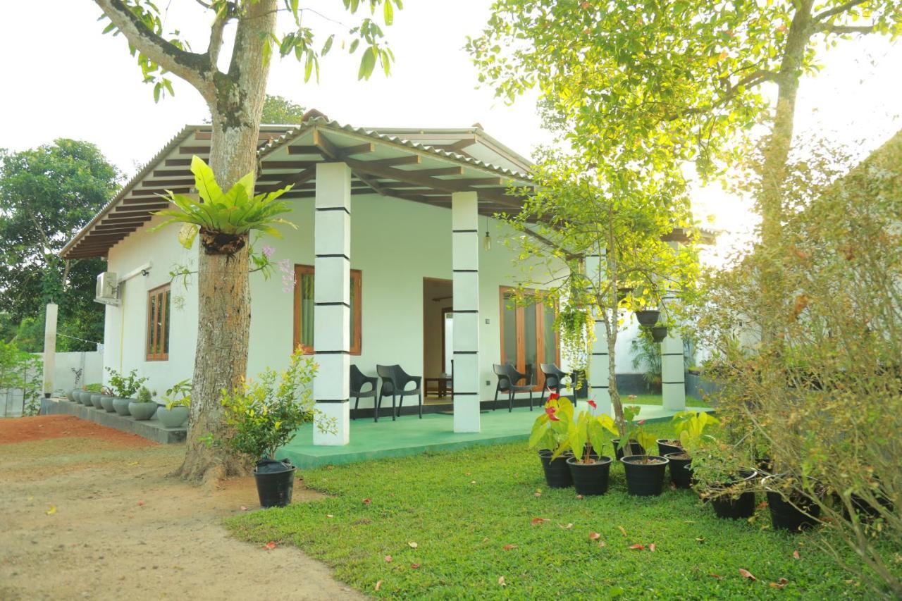 Villa Green Heaven Hikkaduwa Esterno foto